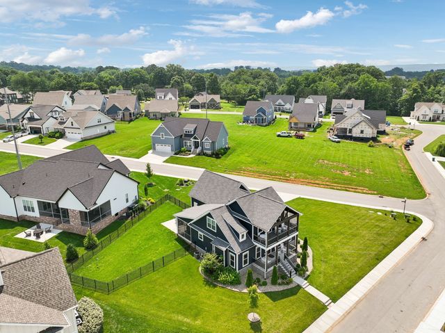 120 Pontoon Pl, Winchester, TN 37398