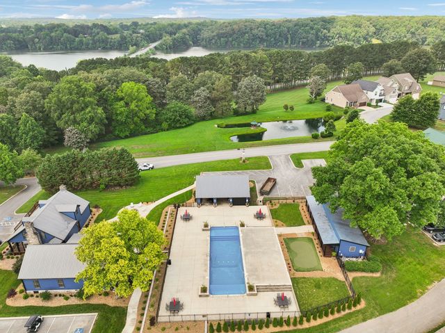 120 Pontoon Pl, Winchester, TN 37398