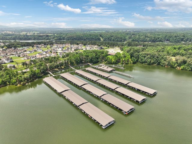120 Pontoon Pl, Winchester, TN 37398