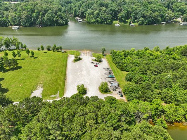 120 Pontoon Pl, Winchester, TN 37398