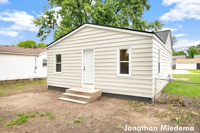310 Majestic Street Se, City Of Kentwood, MI 49548