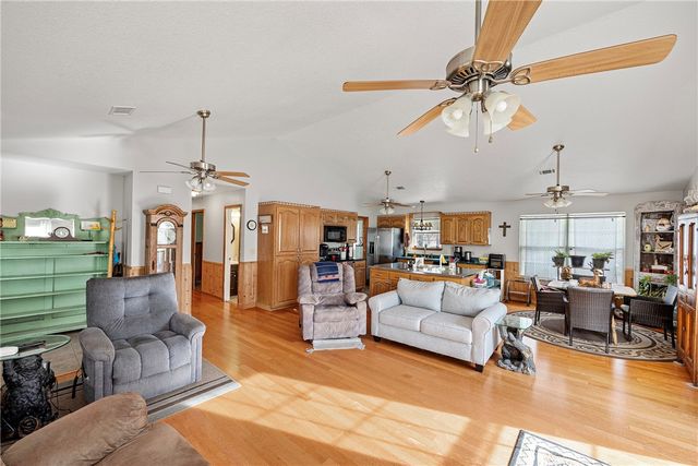 148 Riverwood Drive, Delaware, AR 72835