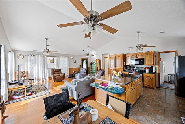 148 Riverwood Drive, Delaware, AR 72835