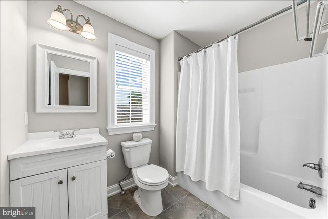 623 MECHANICS ALY, West Chester, PA 19382