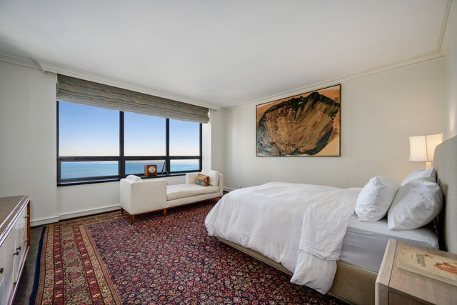 180 E Pearson Street 6802, Chicago, IL 60611