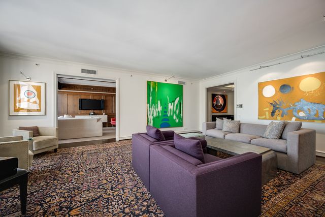 180 E Pearson Street 6802, Chicago, IL 60611