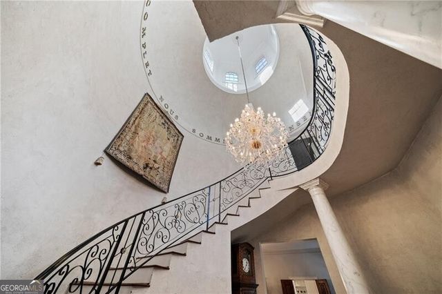 2740 Northside Drive NW, Atlanta, GA 30305