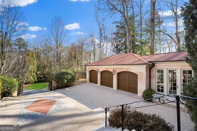 2740 Northside Drive NW, Atlanta, GA 30305