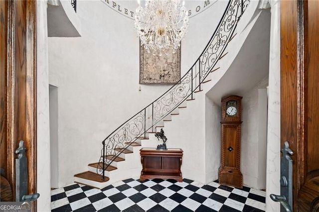 2740 Northside Drive NW, Atlanta, GA 30305