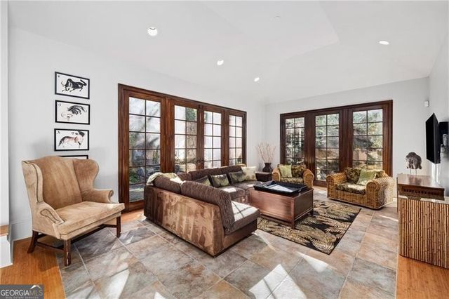 2740 Northside Drive NW, Atlanta, GA 30305