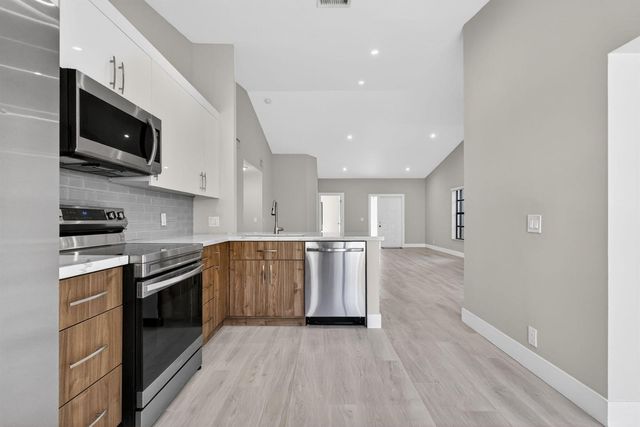 9983 Watermill Circle A, Boynton Beach, FL 33437