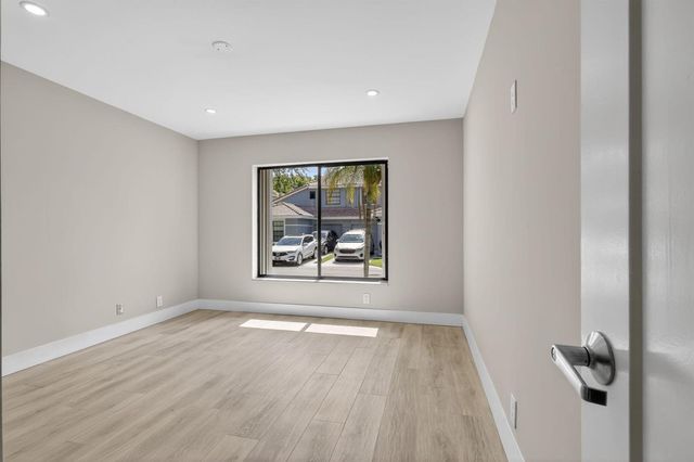 9983 Watermill Circle A, Boynton Beach, FL 33437