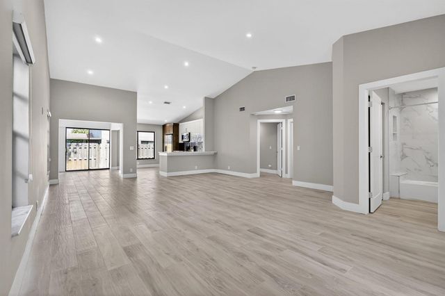 9983 Watermill Circle A, Boynton Beach, FL 33437