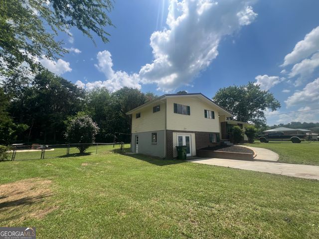 86 Rosewood Drive, Trenton, GA 30752