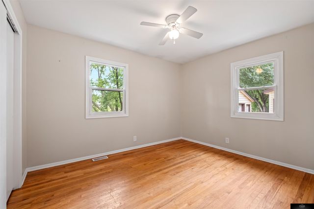 3618 S 91st Street, Omaha, NE 68124