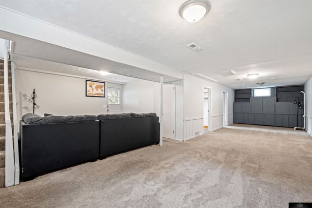 3618 S 91st Street, Omaha, NE 68124