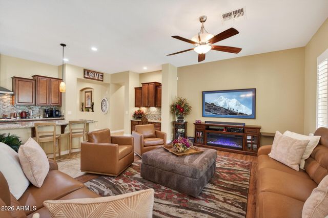 7282 W Rowel Road, Peoria, AZ 85383