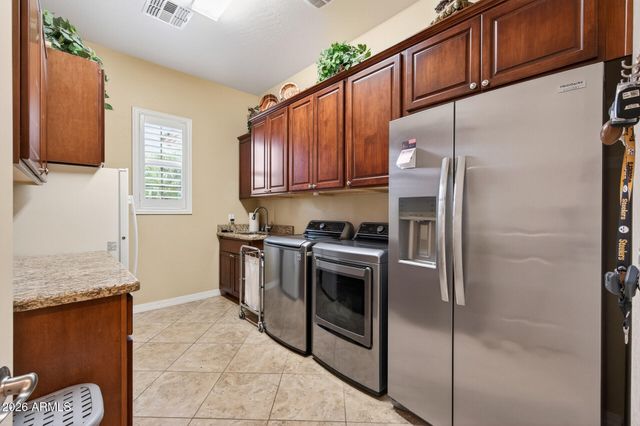 7282 W Rowel Road, Peoria, AZ 85383