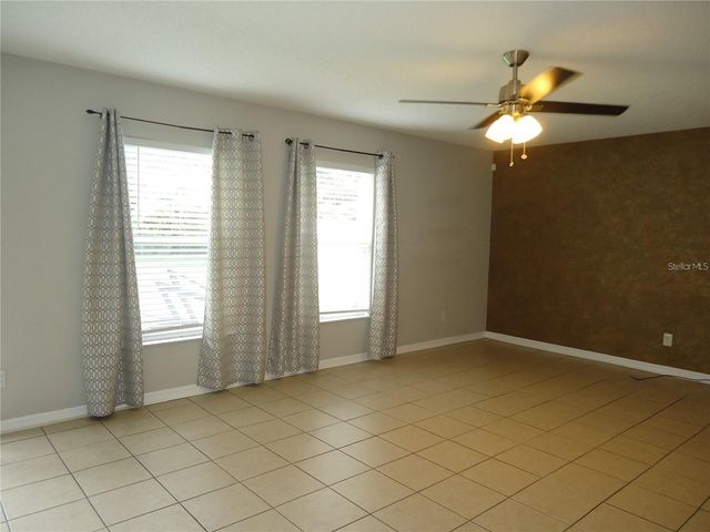 121 BRISTOL FOREST TRAIL, Sanford, FL 32771