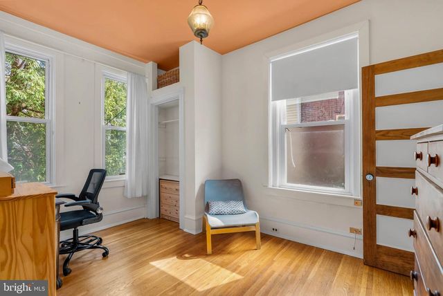 923 S SAINT BERNARD ST, Philadelphia, PA 19143