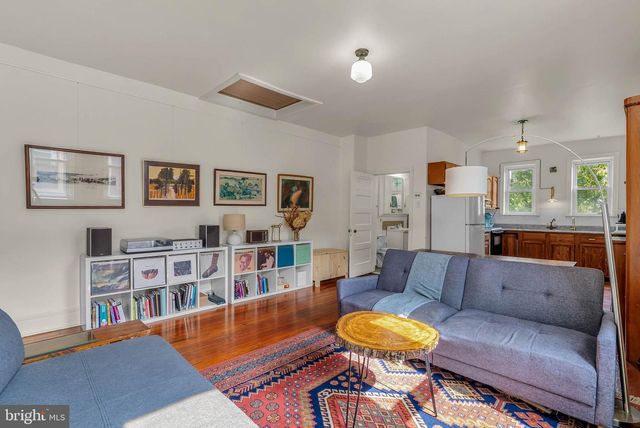 923 S SAINT BERNARD ST, Philadelphia, PA 19143