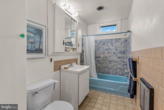 923 S SAINT BERNARD ST, Philadelphia, PA 19143