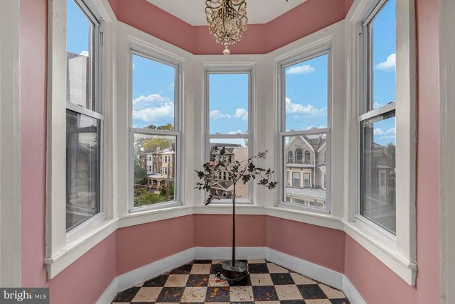 923 S SAINT BERNARD ST, Philadelphia, PA 19143