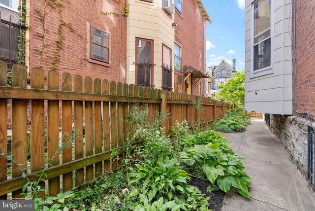 923 S SAINT BERNARD ST, Philadelphia, PA 19143