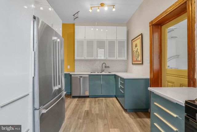923 S SAINT BERNARD ST, Philadelphia, PA 19143