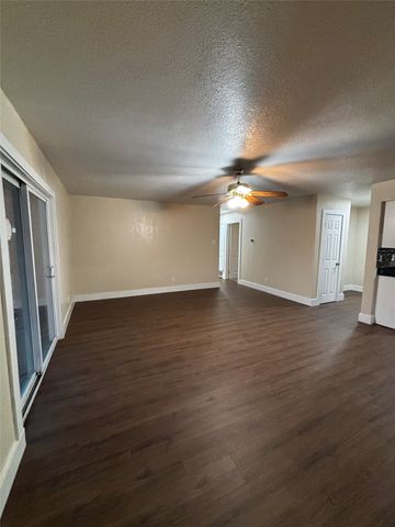 1609 Running River Road, Garland, TX 75044