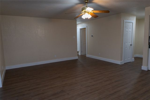 1609 Running River Road, Garland, TX 75044