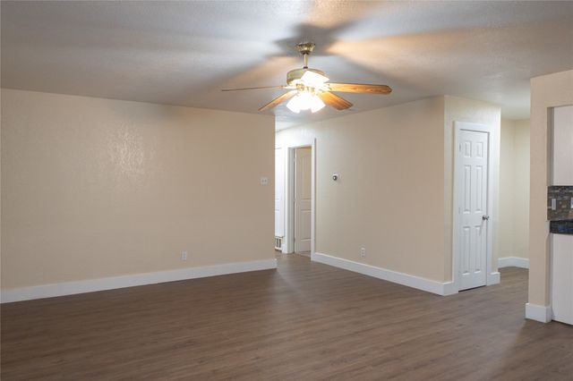 1609 Running River Road, Garland, TX 75044