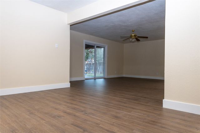 1609 Running River Road, Garland, TX 75044