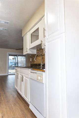 1609 Running River Road, Garland, TX 75044