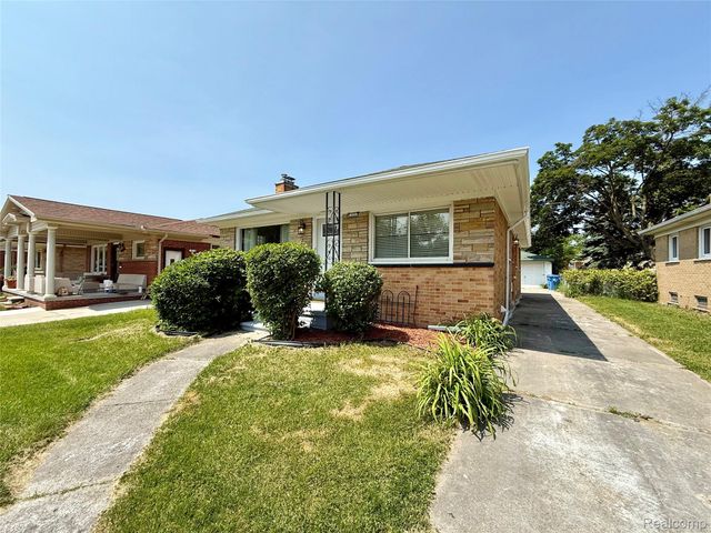 7499 ROBINDALE Avenue, Dearborn Heights, MI 48127