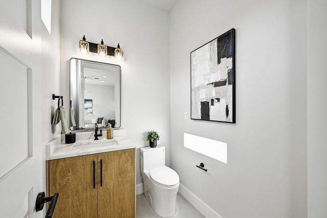 100 W Odell ST 2, Austin, TX 78752