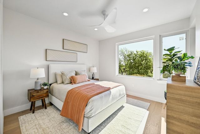 100 W Odell ST 2, Austin, TX 78752