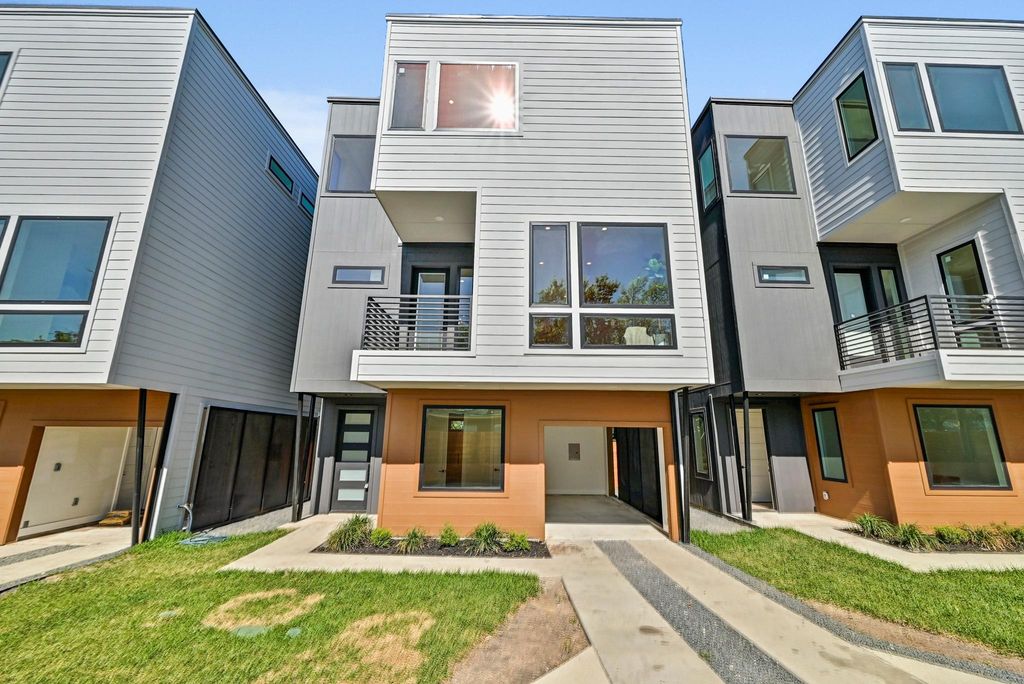 100 W Odell ST 2, Austin, TX 78752