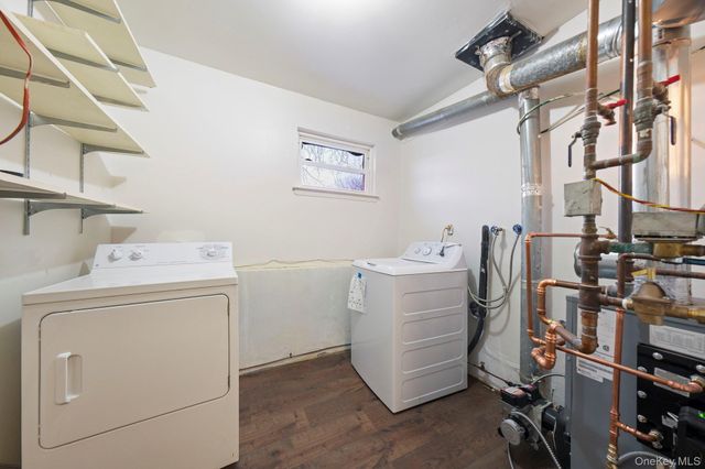 15 Decker Drive, Washingtonville, NY 10992