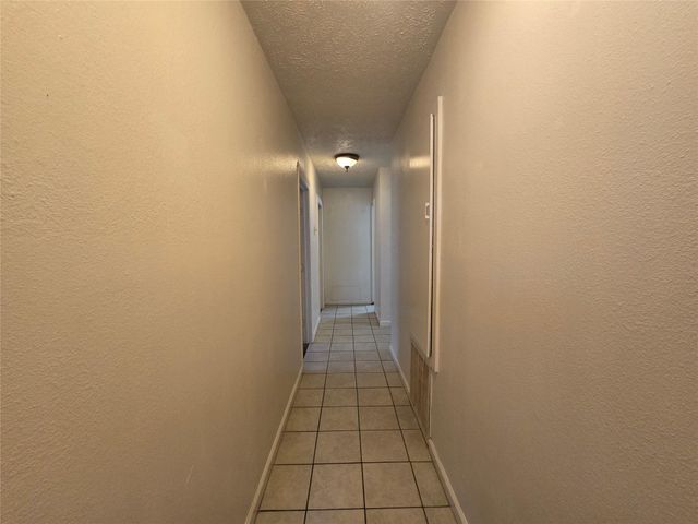 6717 Fairway Drive, Galveston, TX 77551