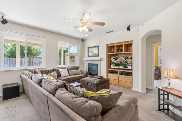 9044 Wharton Way, Elk Grove, CA 95624