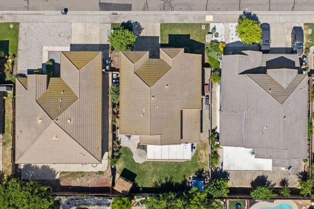 9044 Wharton Way, Elk Grove, CA 95624