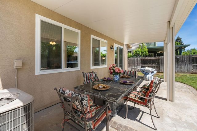 9044 Wharton Way, Elk Grove, CA 95624