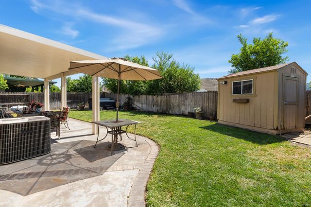 9044 Wharton Way, Elk Grove, CA 95624