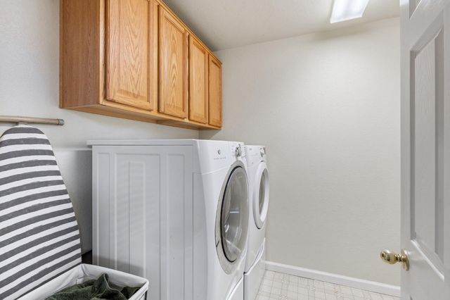 9044 Wharton Way, Elk Grove, CA 95624