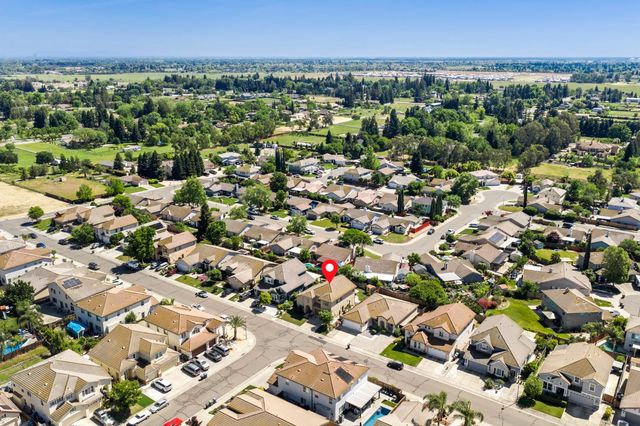 9044 Wharton Way, Elk Grove, CA 95624