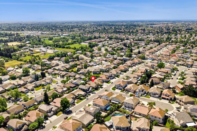 9044 Wharton Way, Elk Grove, CA 95624