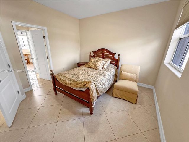 21033 NE 32nd Avenue, Aventura, FL 33180