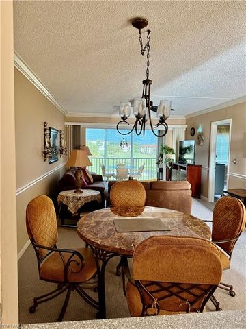 1 High Point CIR W 303, Naples, FL 34103