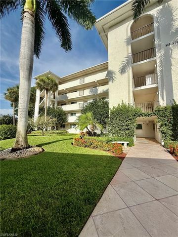 1 High Point CIR W 303, Naples, FL 34103